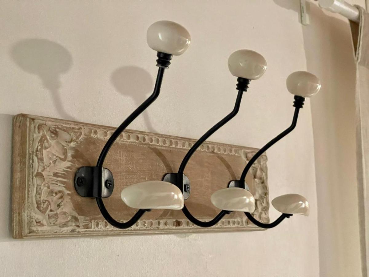 La Maison De Lily, Cosy Dans Le Vieux-Hyeres, Parking Gratuit Экстерьер фото